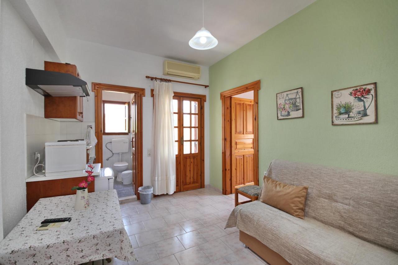 Apartment Elsa Stafilos Skopelos Town