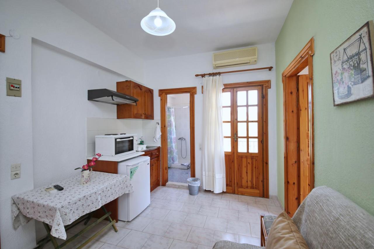 Elsa Stafilos Apartment *