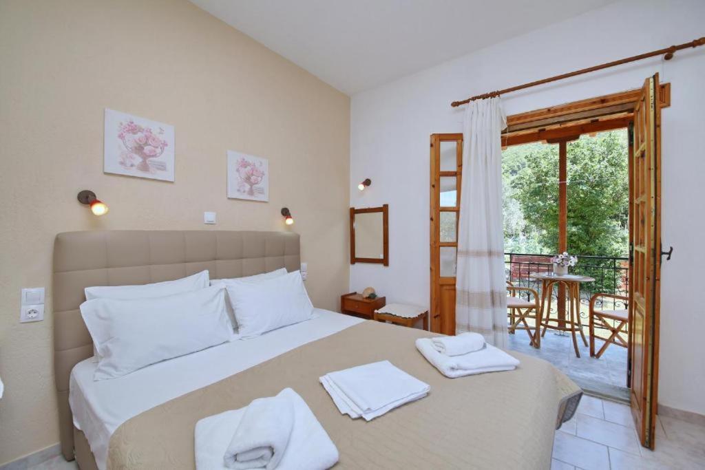 Apartment Elsa Stafilos Skopelos Town