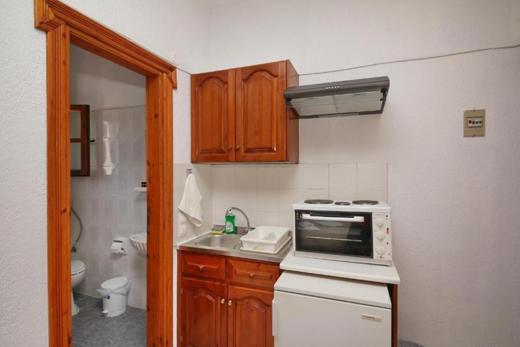 Apartment Elsa Stafilos *
